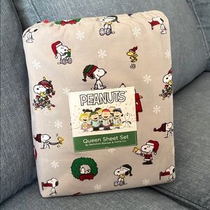 Peanuts Snoopy Holiday Queen Sheet Set - Red, Green, White